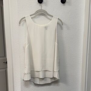 Banana Republic Cream Pleated Hem Blouse